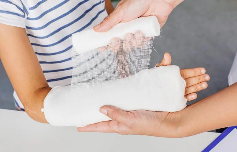 Gesso Ortopédico em Ceilândia — curso do CETESI